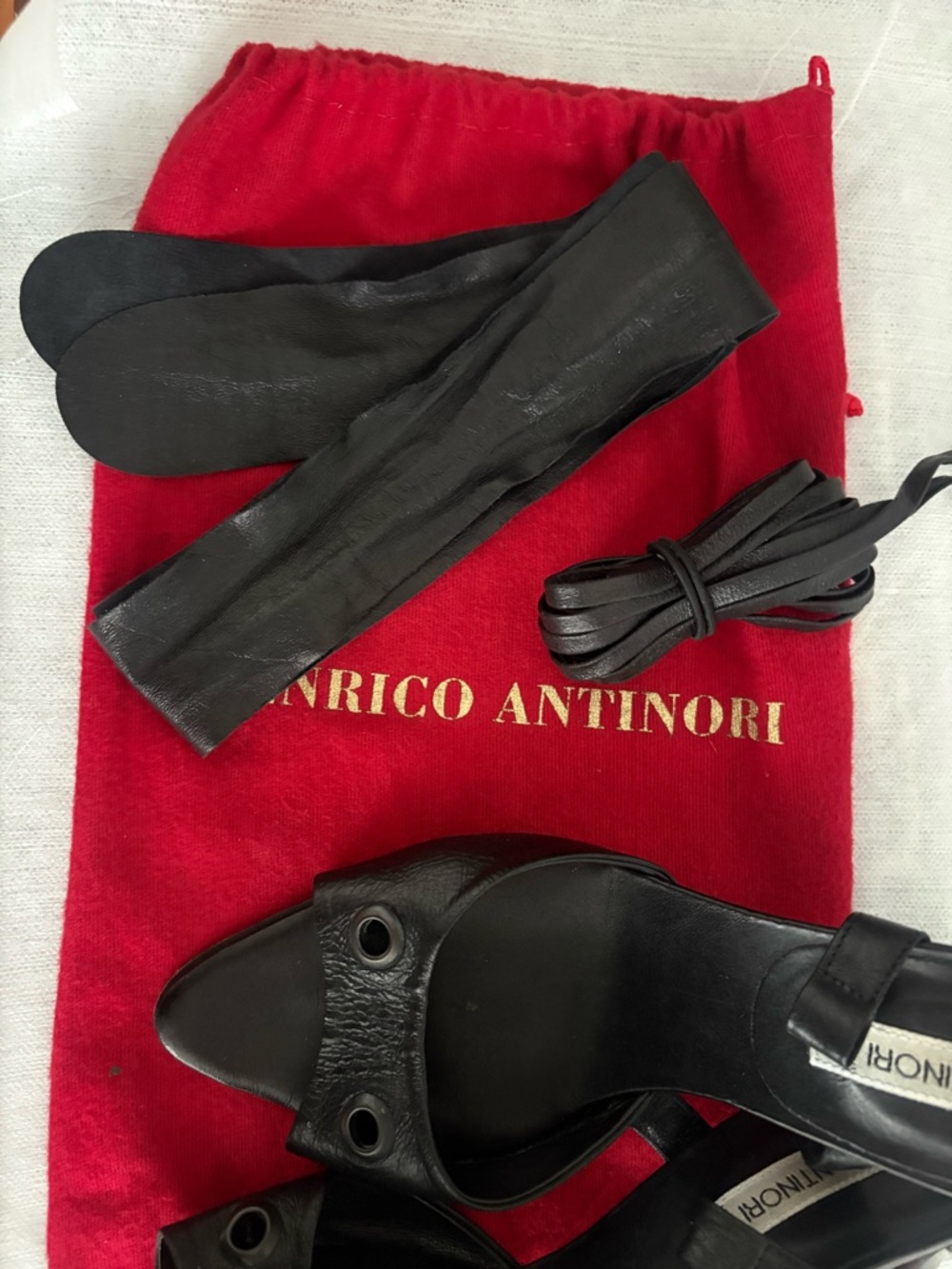 Vintage Enrico Antinori Black Leather strapped Heels - Picture 15 of 16